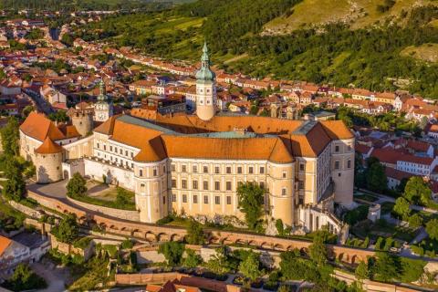 Jižní Morava pro školy – památky, příroda a zážitky