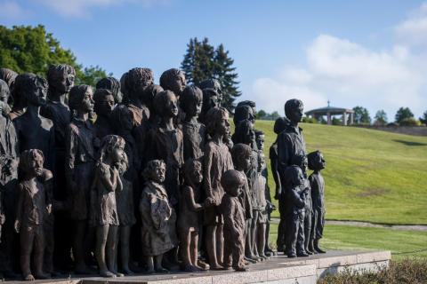 České dějiny – Praha, Křivoklát, Terezín a Lidice