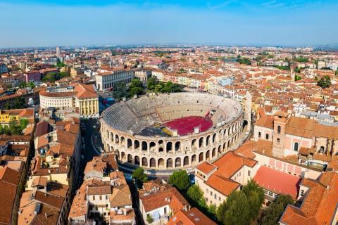 Dolomity, Benátky a Verona: hory, moře i romantika