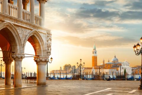 Dolomity, Benátky a Verona: hory, moře i romantika